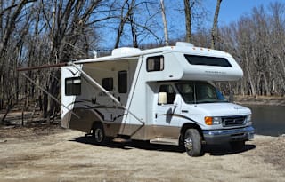 2006 Winnebago Outlook 24V