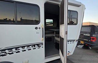 2021 inTech RV Sol Horizon