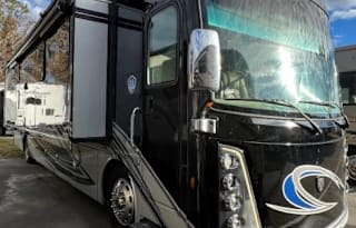 Luxury on wheels for family and friends!