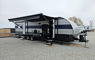 "RIGGS" Family Friendly Camper and Toy Hauler