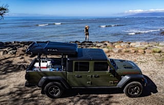 2023 Jeep Gladiator Rubicon W/RoogNest Camper Top