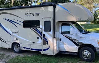 Spacious, Fully Loaded 24ft Motorhome
