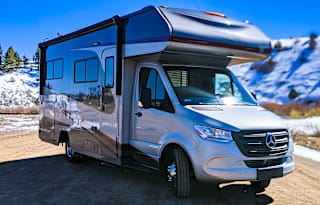 Winnebago Vita 24F MB Turbo Diesel 18MPG #2