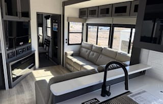 Kid Approved 46ft 5th wheel