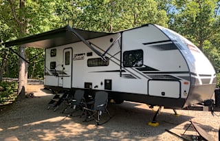 2022 Dutchmen RV Coleman Light 2455BH