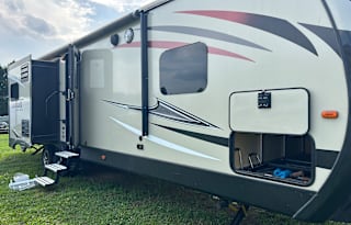 2016 Keystone Outback 325 BH
