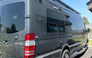 2017 Winnebago Era 70X