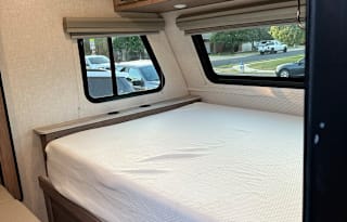 NoBo Mobile Hotel