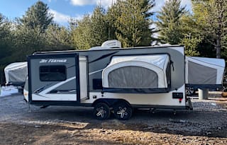 2015 Jayco Jay Feather Ultra Lite X23F Hybrid