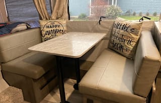 Kate’s Cozy Adventure Pop-Up