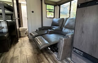 2022 Grand Design Transcend Xplor 261BH