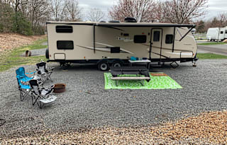 Quad Bunk Pet Friendly Coachmen RV Freedom Express 29SE
