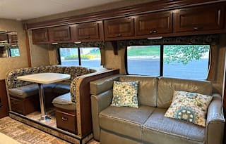 2015 Forest River RV Sunseeker 3010DS Ford