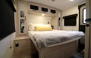 Say hello to "Harmony"! Our 24 Sundance 278BH!