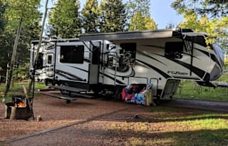 2014 Keystone RV Fuzion 371
