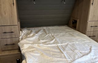 2023 Grand Design Imagine 2800BH