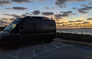Foxy Roxy 2021 Ram Promaster "Glamping"