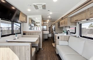 2023 Winnebago Vista 29V: Spacious & Luxurious