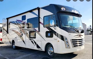 2022  Thor Motor Home  ACE 32.3