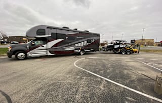 Thor Magnitude 4x4 RV