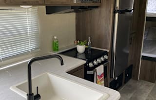 2020 RV ''Avengers'' Pet Friendly & We Delivery