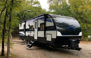 Sleeps 6-8 - Kayak/Mtn Bike Friendly