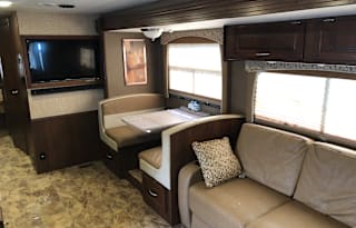 2016 Coachmen Mirada Class A Motorhome