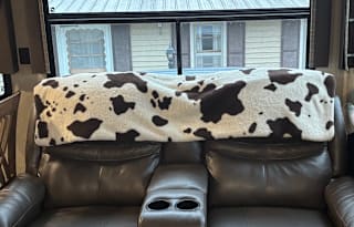 2018 Forest River Cedar Back 37MBH Fifth Wheel