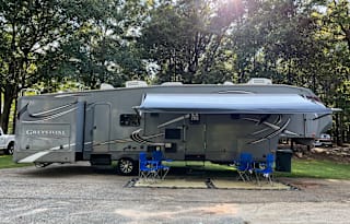 DeliveryOnly/GA Fairground/Bunkhouse/Pet Friendly