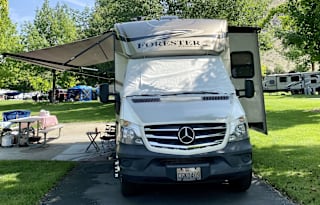 Sprinter Forest River RV Forester 24L