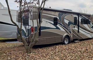 Unlimited Mileage Winebago Itasca Cambria 30C