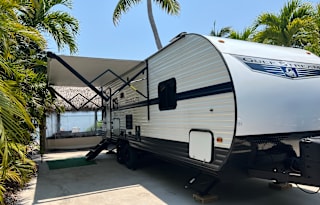 Escape to Keys with Affordable RV 2022 Gulfstream