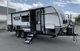 Family Friendly Coastal Modern 2021 Apex Nano