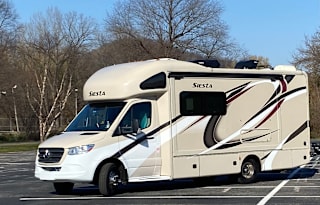 2020 Thor Siesta Sprinter 24MB (14+MPG)