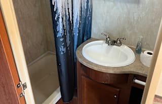 2012 Northwood Arctic Fox 22H