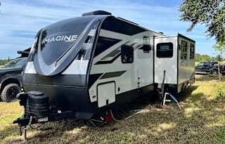 2023 Grand Design Imagine 29ft Bunkhouse