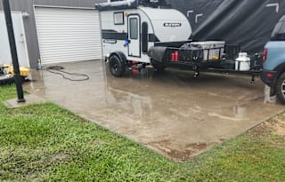 Toy hauler off-road Sunset Park RV  109E 2024