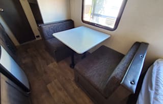 2018 Forest River RV Wildwood FSX 197BH sleeps 6