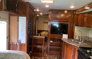 2018 Coachmen RV Pursuit 33 BH Blanche
