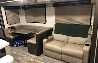 2020 CrossRoads RV Cruiser Aire CR30RLS