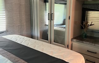 Great Family Getaway w/ Bunk House