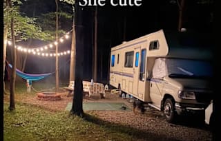 Nico's Cute-N-Cozy RV Dogs and Kid friendly!