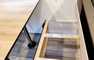 "Lightweight" 5-6 member Family Bunkhouse *SOLAR*!