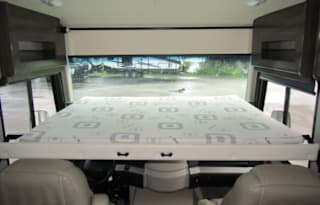 2021 Fleetwood RV Fortis 34MB