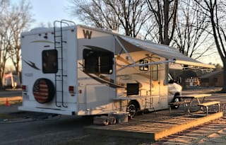 2013 Winnebago Access 24V