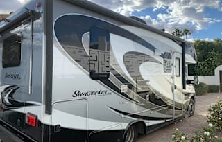 Smooth Sailing on 2015 Forest River Sunseeker MBS