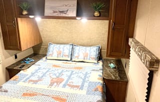 Get Out of Town!  2016 Jayco Jay Flight SLX 264BHW