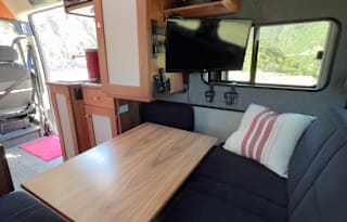 Roadtrek - Easy to drive loaded campervan!