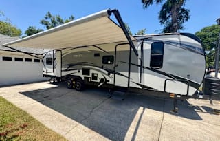 2016 Forest River RV XLR Hyper Lite Toy Hauler