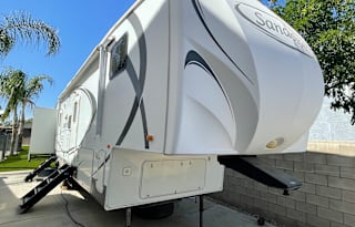 Spacious 5th Wheel, Incredible Bunkroom Floorplan!